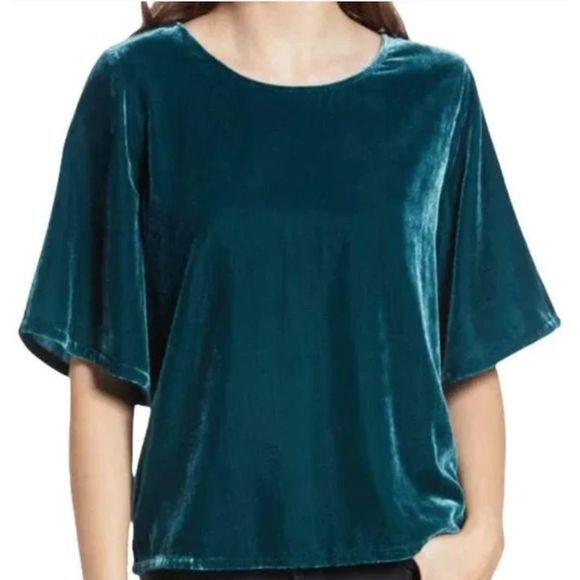 Chelsea28 Drapey Velvet Short Sleeve Crewneck Top Green Ponderosa NWT Size ‎ XS - Picture 1 of 7